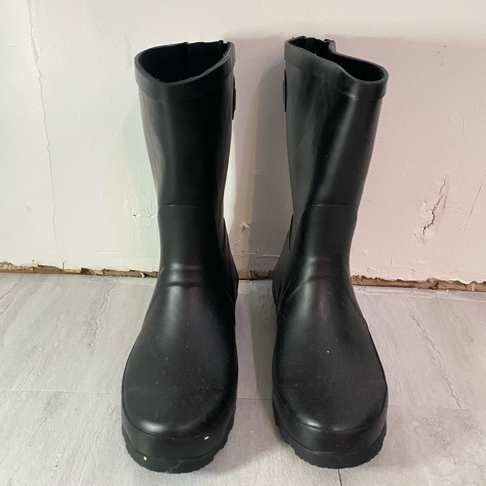 Rubber Boot